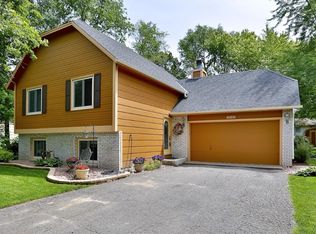 11547 7th St NE, Blaine, MN 55434