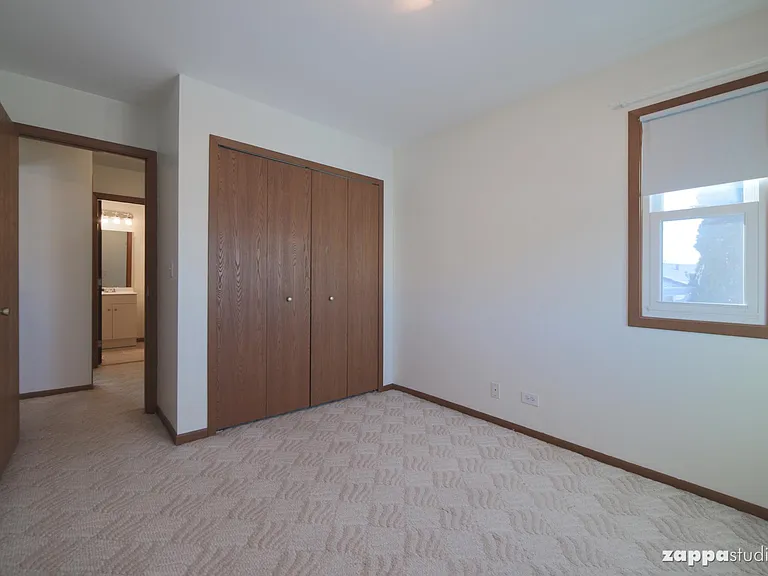 2705 Laurel Ct — Photo 19