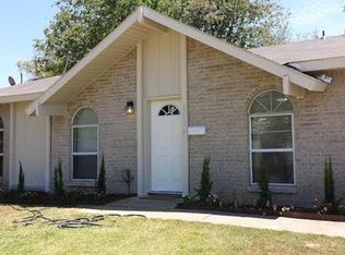 1105 Cielo Vista Dr, Grand Prairie, TX 75052