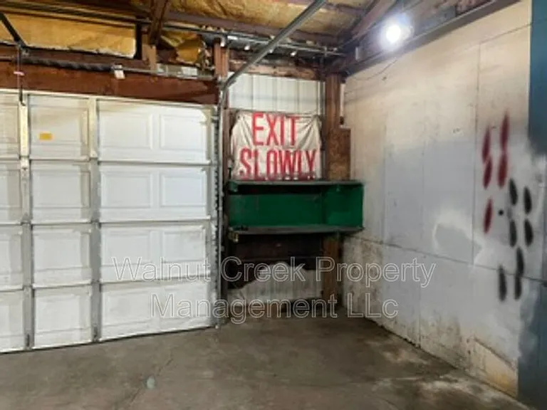 6015 Lake Ave #SUTTON STATION FORMA — Photo 13