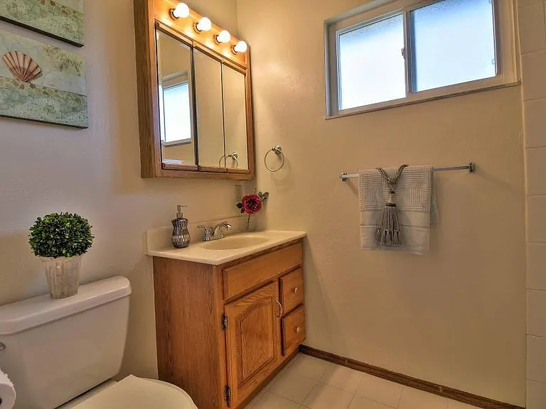 39262 Sundale Dr — Photo 9