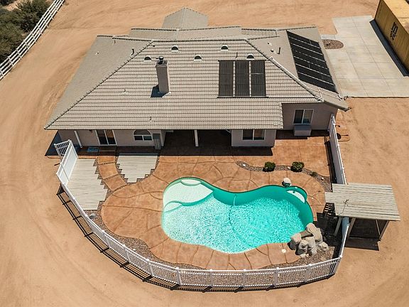 3rd image of 5577 Neola Dr