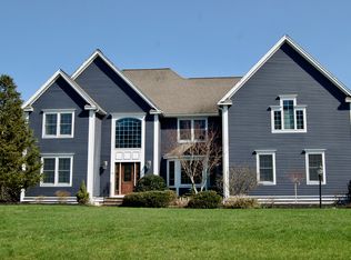 136 Pleasant St, Northborough, MA 01532