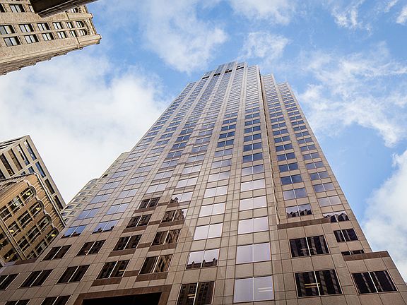 5th image of 333 Bush St APT 3907