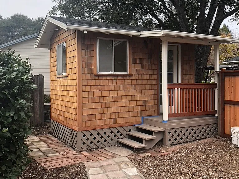 7640 Healdsburg Ave — Photo 5
