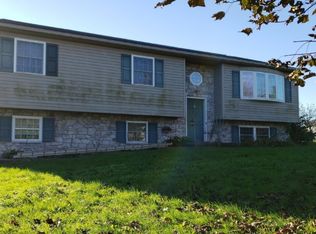 190 Mill Rd, Bernville, PA 19506