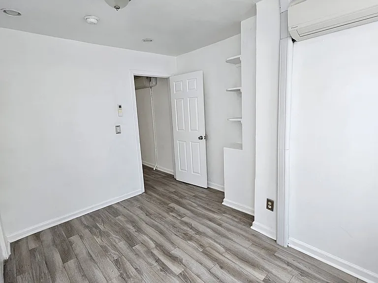 926 Belmont Ave #2 — Photo 9