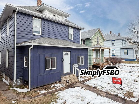 2nd image of 1415 18th Ave