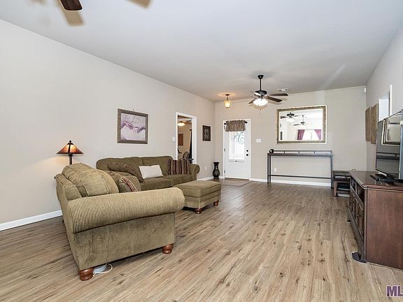 5th image of 42316 Cedarstone Ave