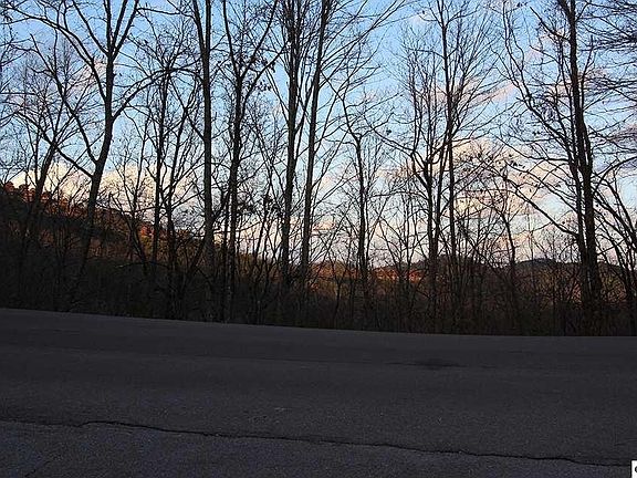 5th image of 57 Harvest Moon Rd #57E