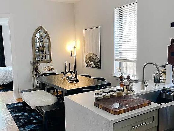 4th image of 20-20 Himrod St #3