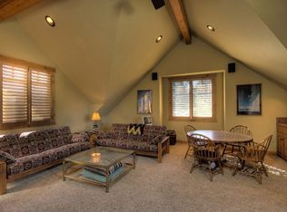 12809 Pinnacle Loop, Truckee, CA 96161