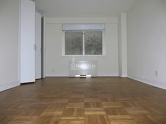 Rented by Manhattan Connection