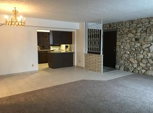 33630 Euclid Ave APT 2, Willoughby, OH 44094
