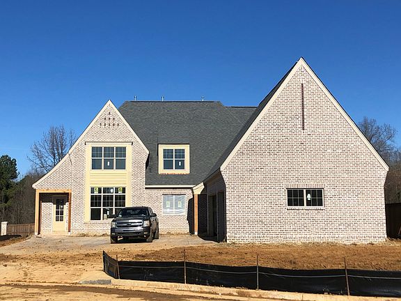 3rd image of 10704 Magnolia Park Cir