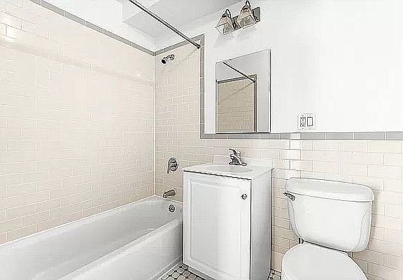 5th image of 129 Boerum Pl #6A
