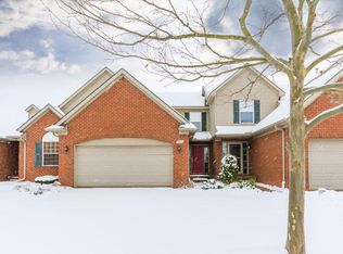 2652 Bluewater St, Ypsilanti, MI 48198