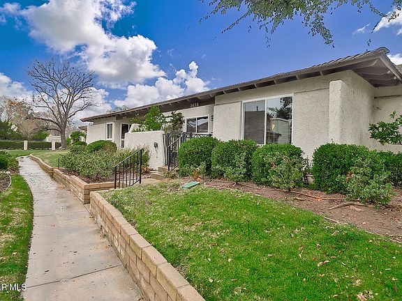 2nd image of 2658 Hartland Cir