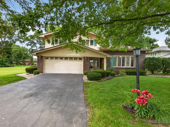 13030 S Cypress Ln, Palos Heights, IL 60463