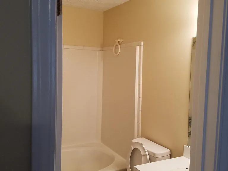 707 Guide Post Ln — Photo 25