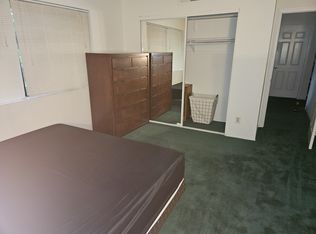 18037 Raymer St, Northridge, CA 91325