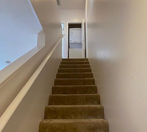 5th image of 5248 Satsuma Ave