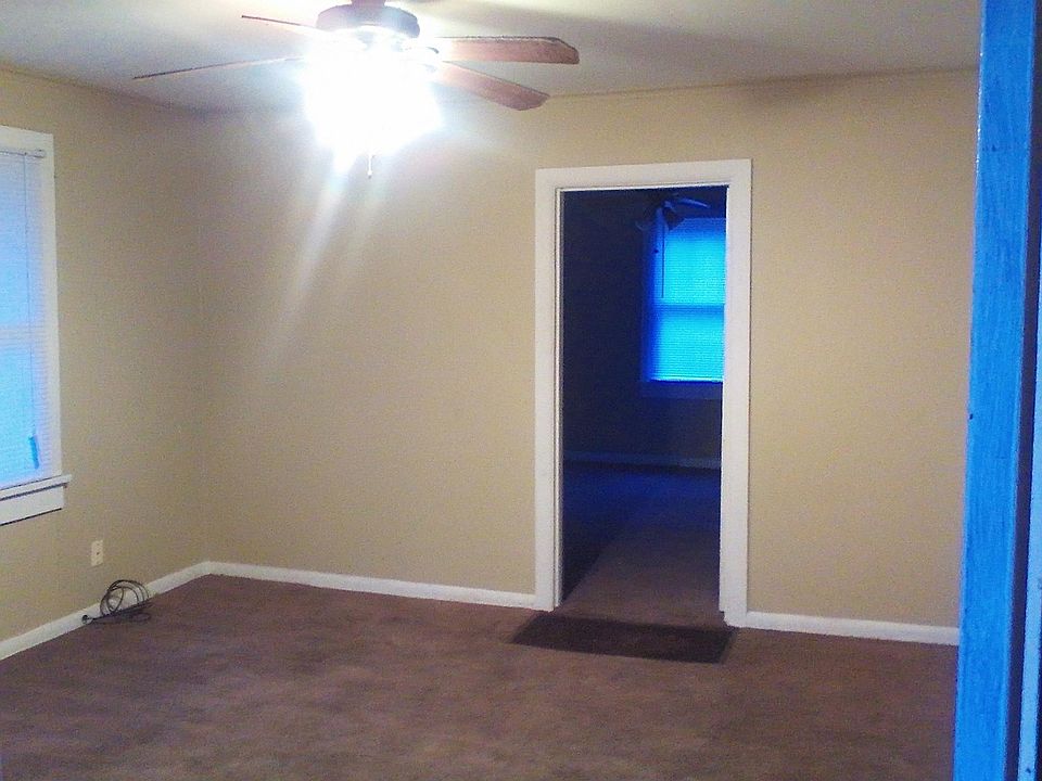 2nd image of 4515 W 28th St