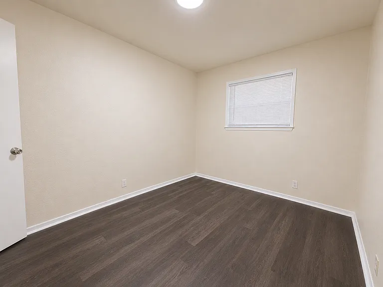 610 Montgomery Dr #SO251 — Photo 4