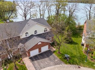 60 Museum Dr #523, Orillia, ON L3V7T9
