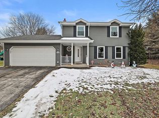 N100W17185 Revere Ln, Germantown, WI 53022