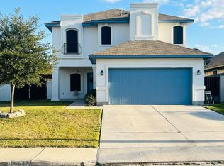 221 Twin Oak Dr, Laredo, TX 78045