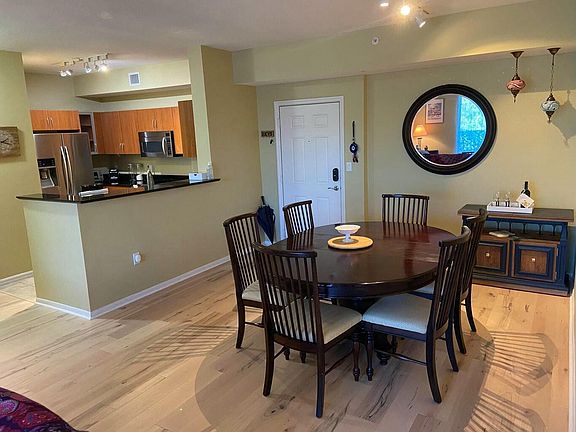 3rd image of 802 Windward Way #203