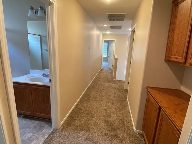 5680 Woods Crossing St — Photo 19