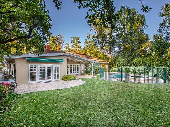5th image of 16840 Bosque Dr