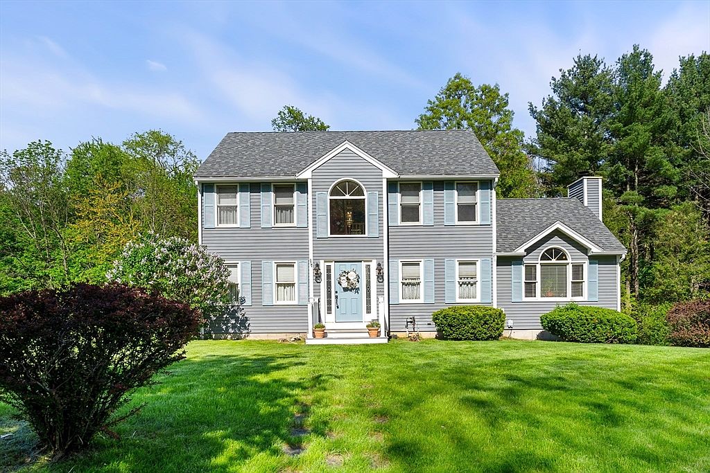 11 Hammond Farm Rd, Haverhill, MA 01832 | Zillow