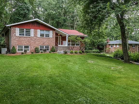 Beatutifuly set off road