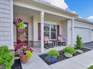 606 Lilliana Dr, Lebanon, PA 17046