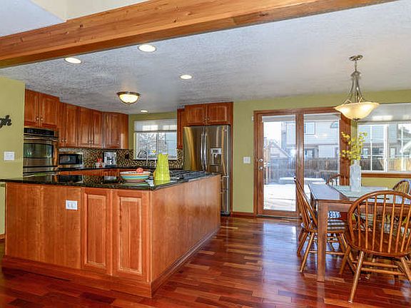 Gorgeous Open Kitchen