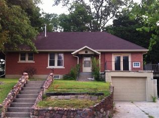 211 E Riley St, Atchison, KS 66002