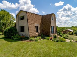 1405 E 260th St, New Prague, MN 56071