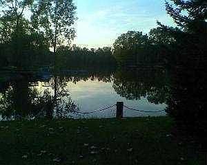 2nd image of 716 Lake Shore Dr