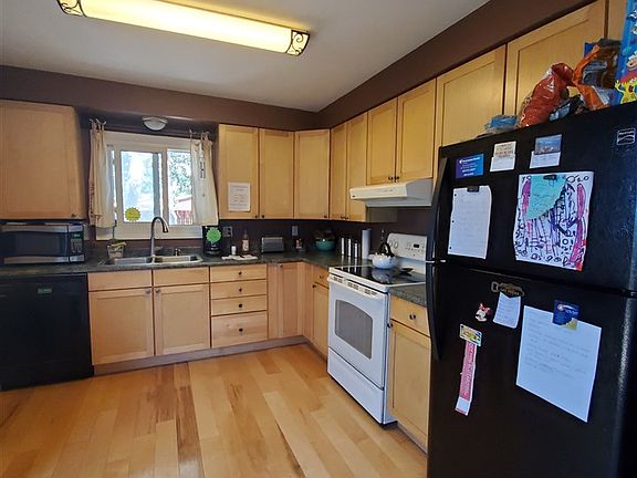 5th image of 273 N Colorado Ave