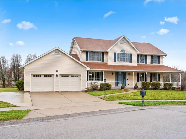 107 Liberty Ct, Coraopolis, PA 15108