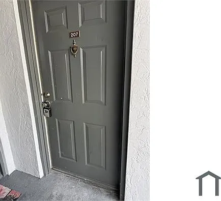 2 bed, 850 sqft, $2,100 — Photo 4