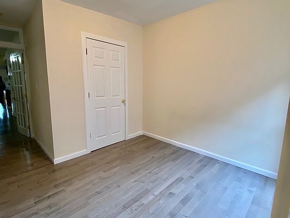 3rd image of 422 E 120th St APT 1