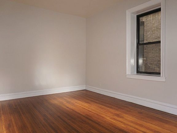 2nd image of 645 Ocean Ave #A55