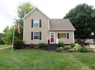 341 S Reed St, Sheffield, IL 61361