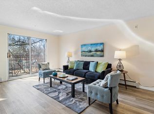 240 Wentworth Ave W APT 304, West Saint Paul, MN 55118