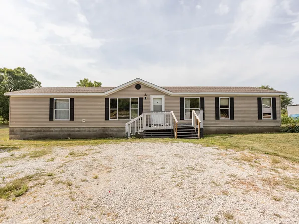 8 Woodstock Road, Buffalo, MO 65622