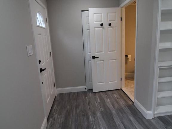 5th image of 6264 Hillside Rd